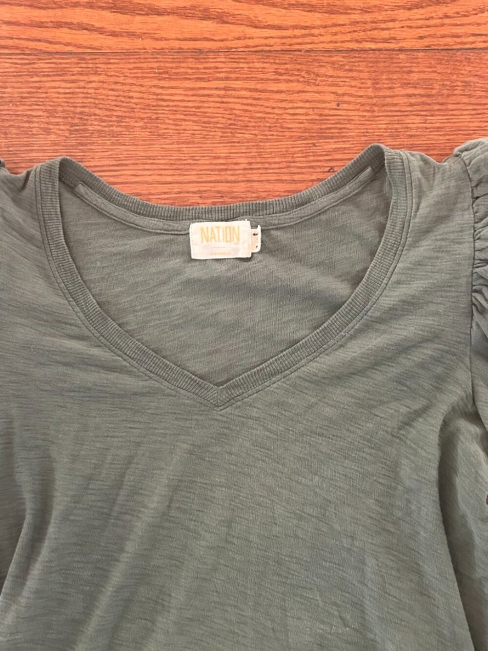 Nation LTD Celine Puff Sleeve Smocked Tee Pine Green Pima Cotton Size Small - Picture 7 of 14